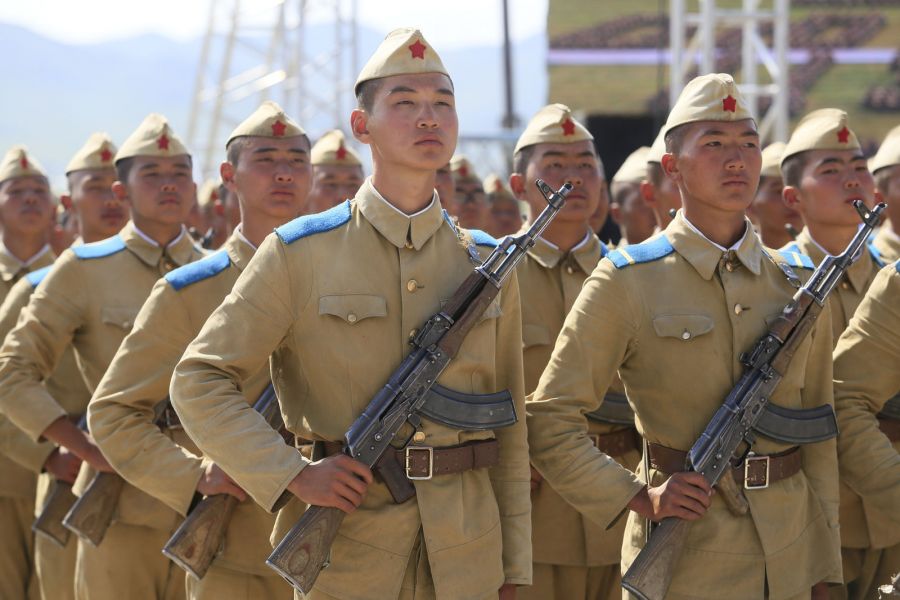mongolian army uniform