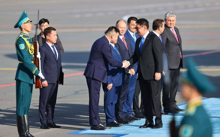 President Khurelsukh Arrives in Kazakhstan for State Visit