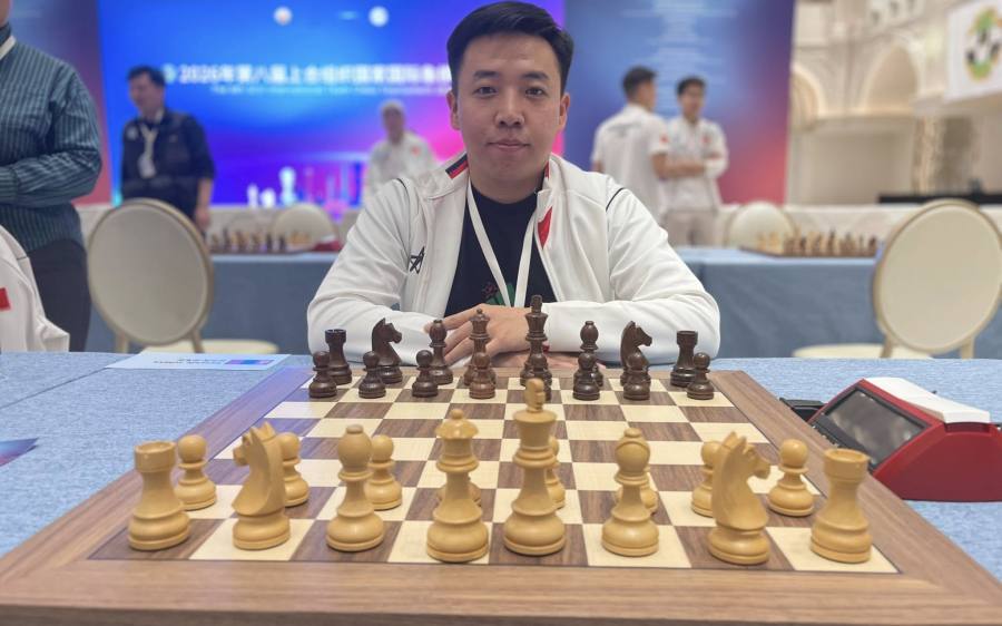 Mongolian Grandmaster Bilguun Earns Historic Chess Solving Title