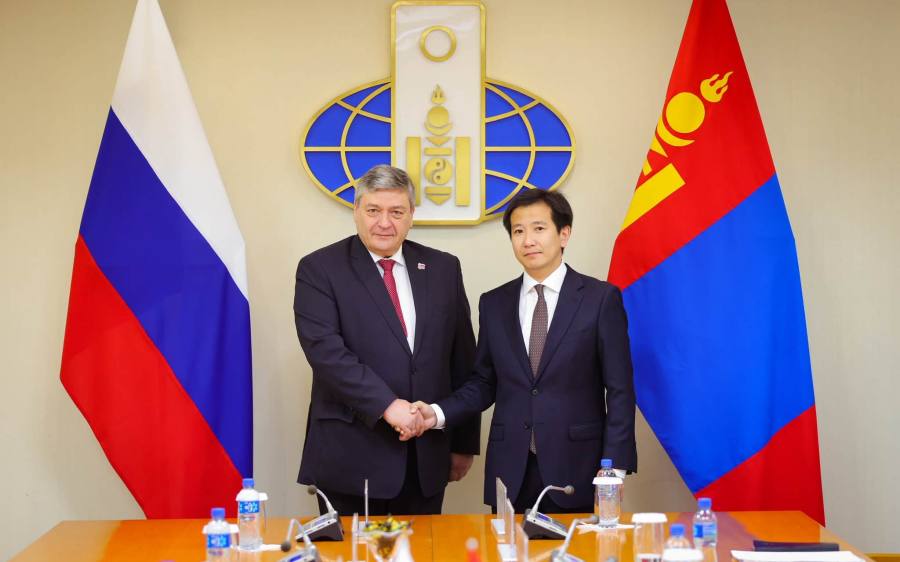 Mongolia, Russia Hold Consultative Meeting