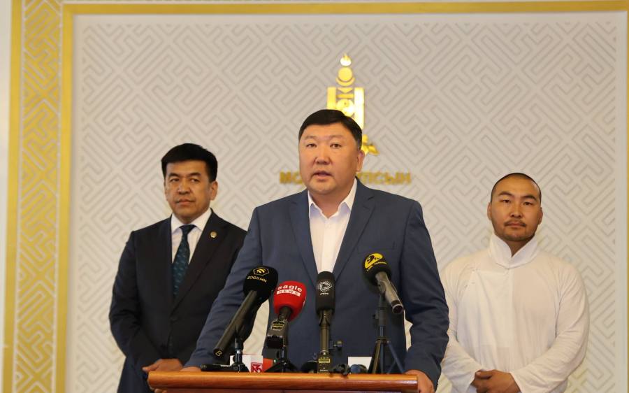 All Participants in Grand Cavalcade of Horsemen to Receive Presidential Certificate of Honor