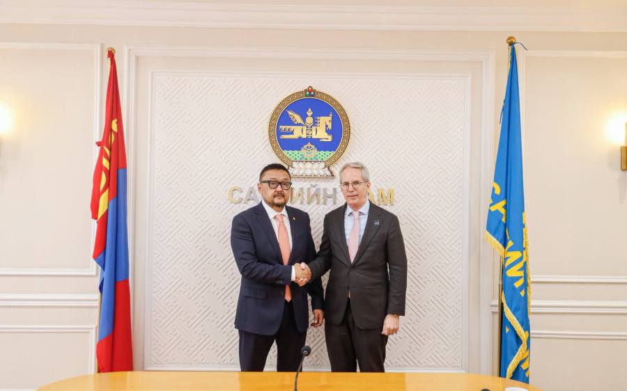 Finance Minister Meets ADB Vice President